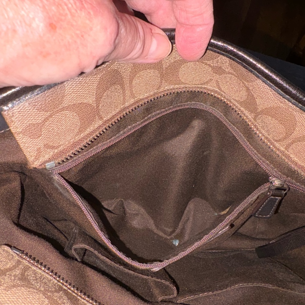 Coach Beige and Black Signature Tote - Picture 10 of 11